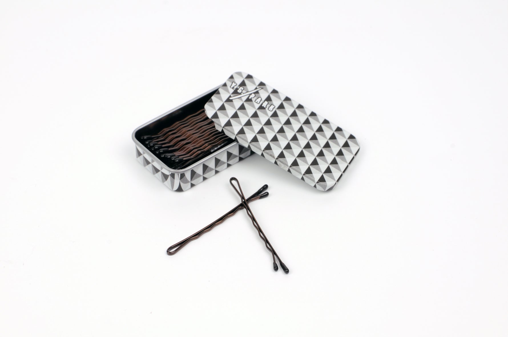 YS PARK BROWN PIN